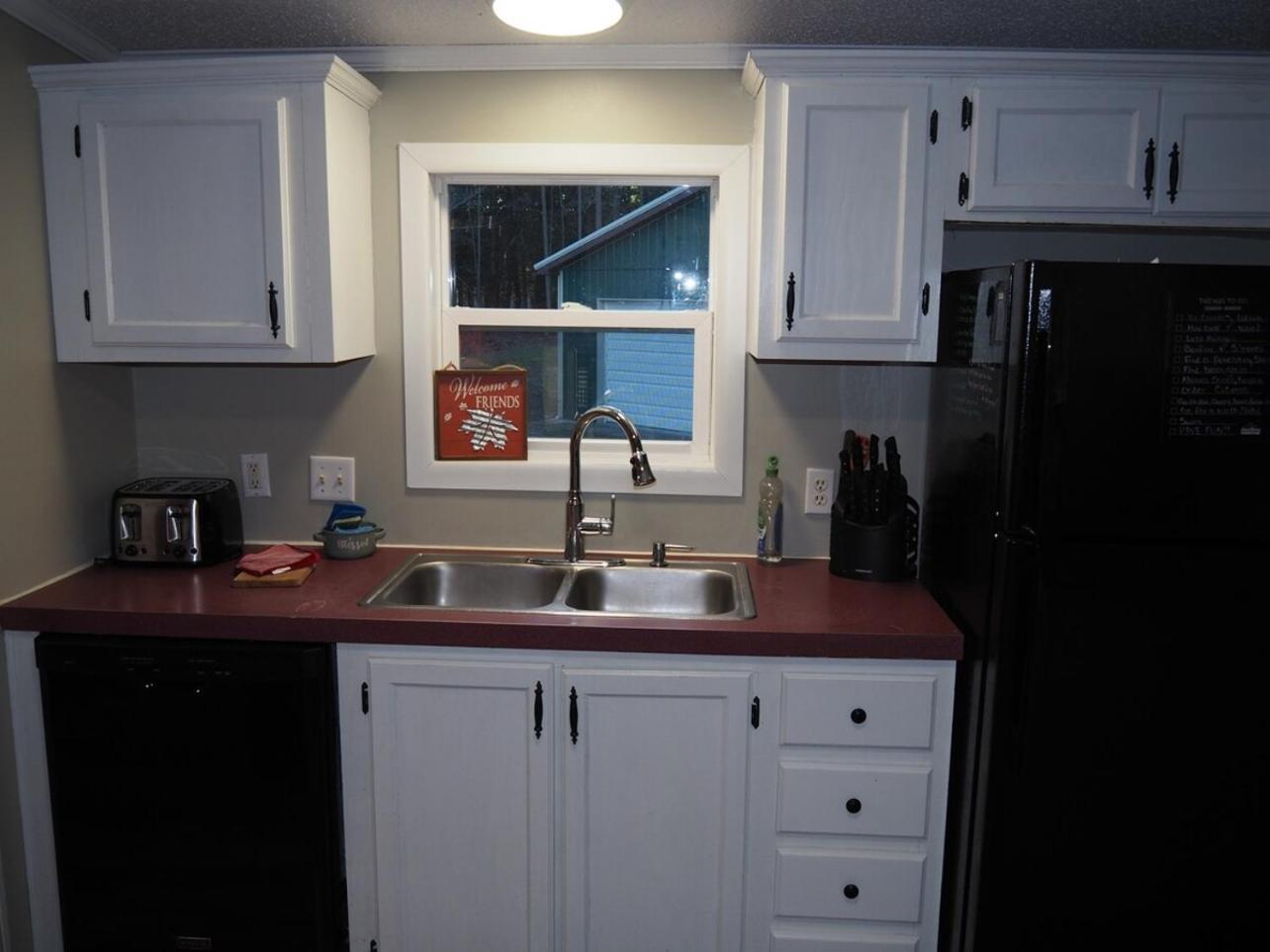 The Green Lake Getaway - Shared Lake Access! Interlochen Esterno foto